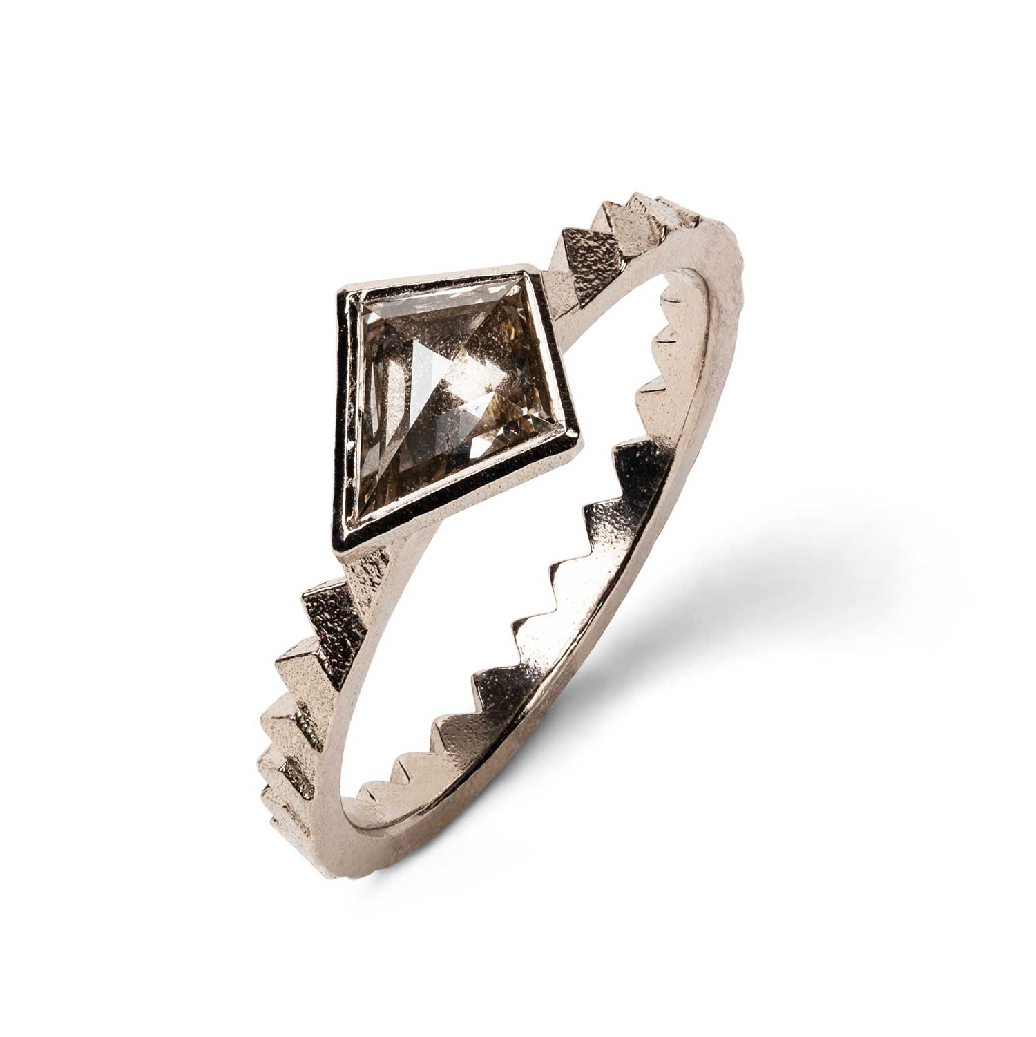 Jo Hayes Ward at E.C.One London  Half PARQUET Ring Warm White Gold with Champagne Kite-shaped Diamond