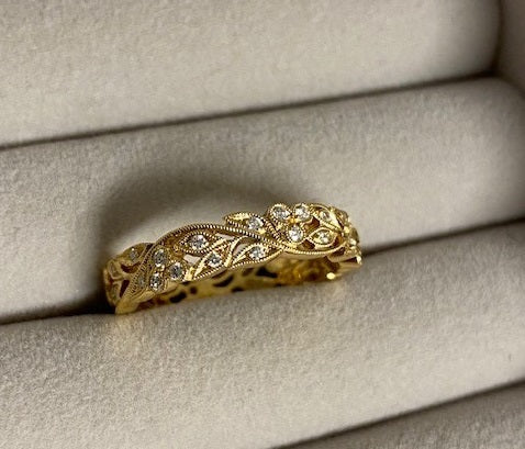 Narrow Cherry Floral Gold and Diamond Ring